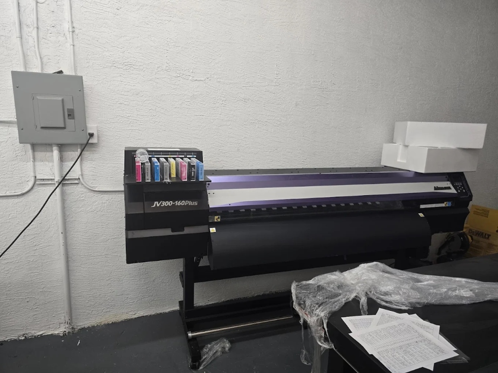 High-Resolution Wide Format Mimaki Printer